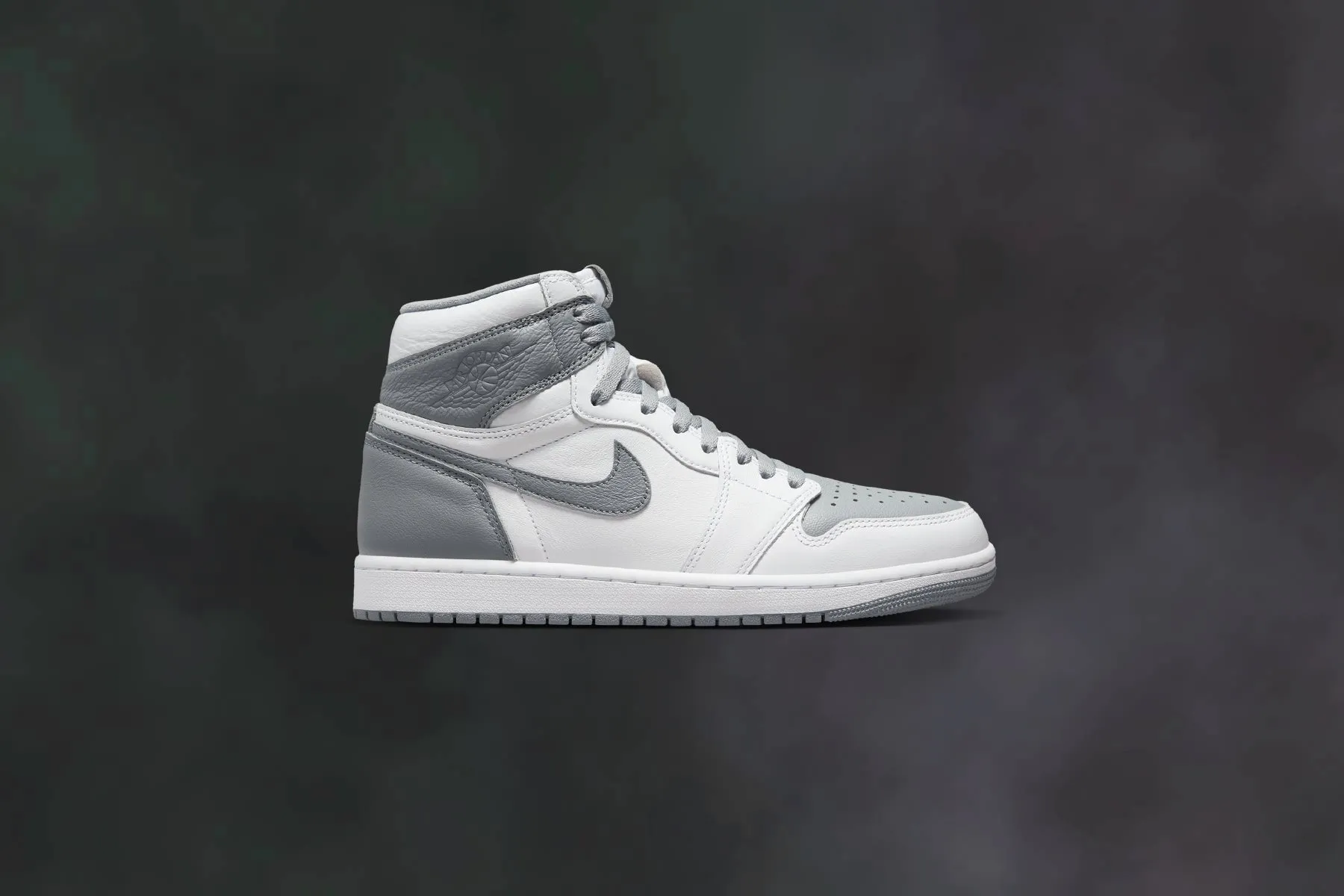 Air Jordan 1 Retro High OG - Stealth/White