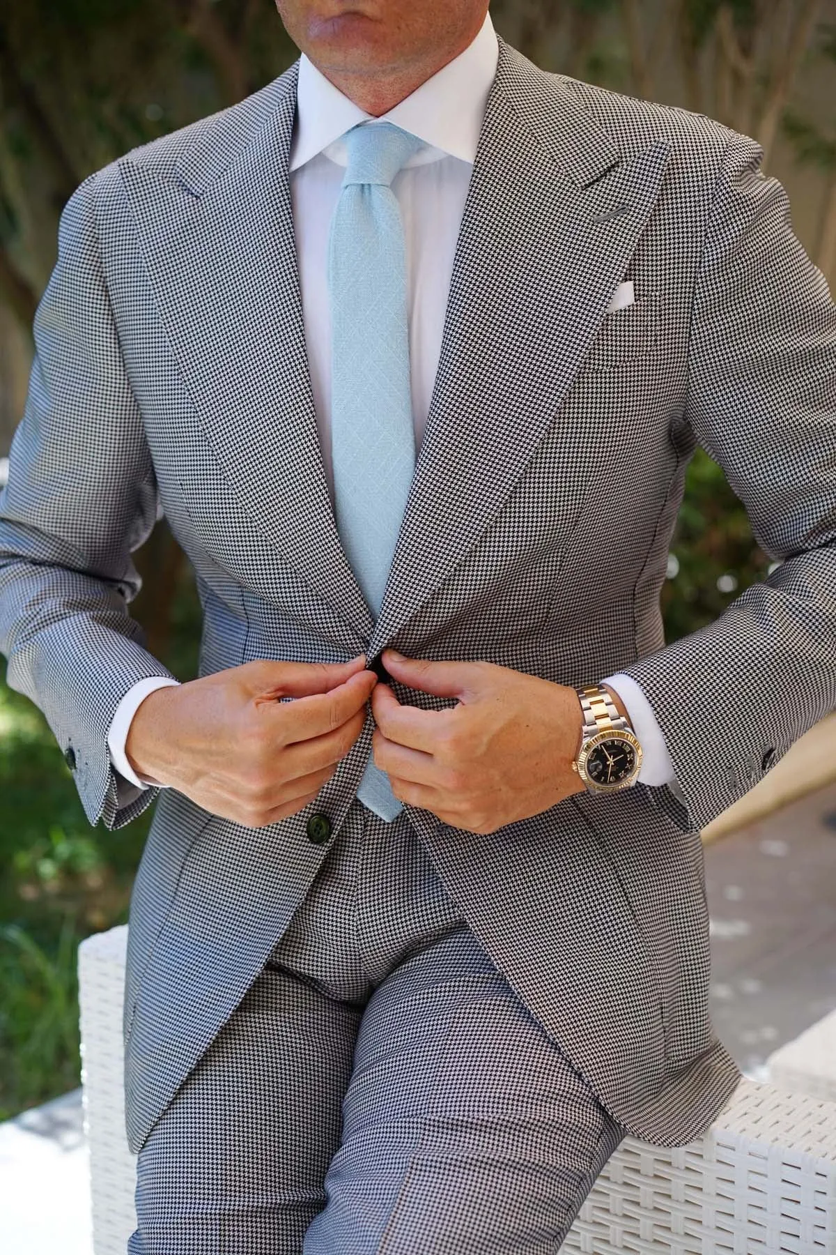 Argentinian Ice Blue Linen Skinny Tie