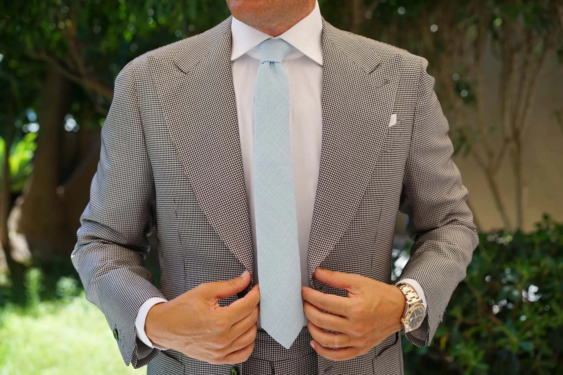 Argentinian Ice Blue Linen Skinny Tie