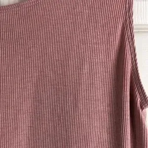 Blush Ribbed Boatneck Tank