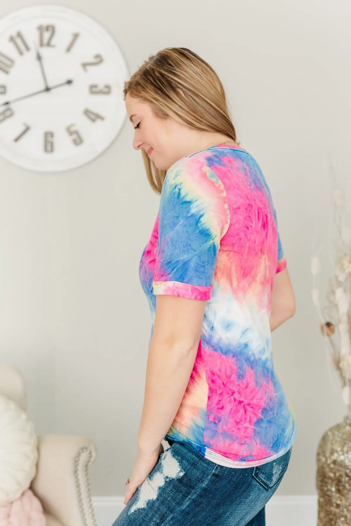 Creating Color Tie-Dye Top- Dark Blue, Yellow & Pink