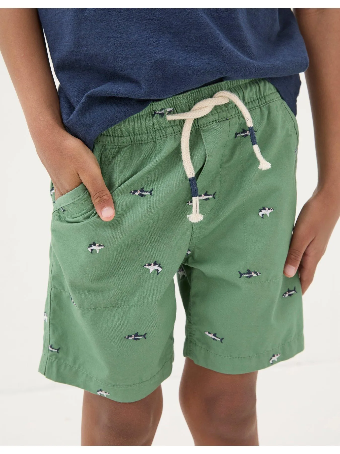 FatFace Boys Embroidered Shark Shorts - Green