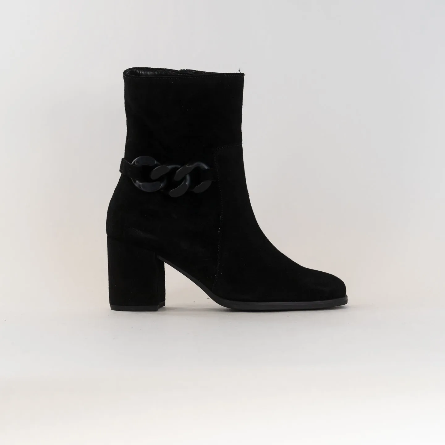 Gabor 95.621.17 Boot (Women's) - Black Suede