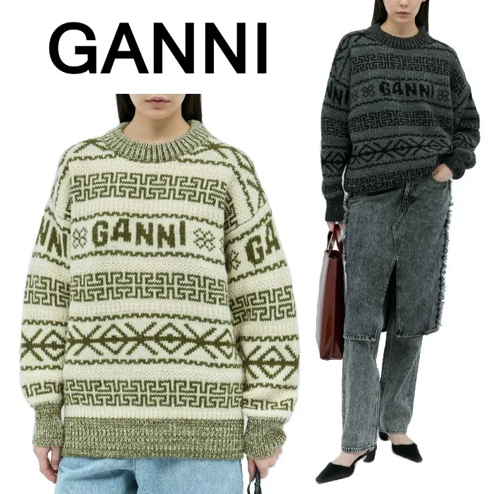 Ganni  |Crew Neck Wool Long Sleeves Logo V-neck & Crew neck