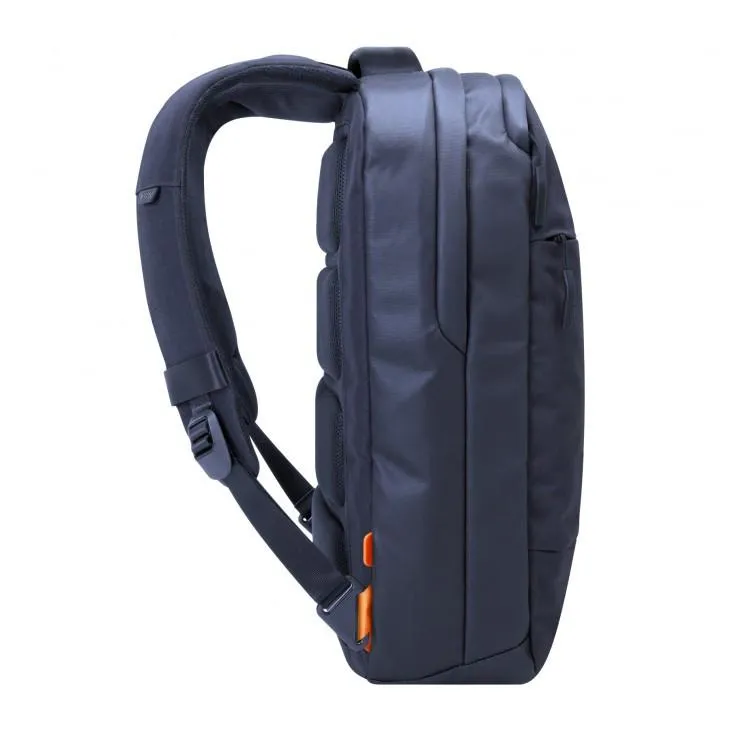 INCASE CITY COMPACT BACKPACK // NAVY