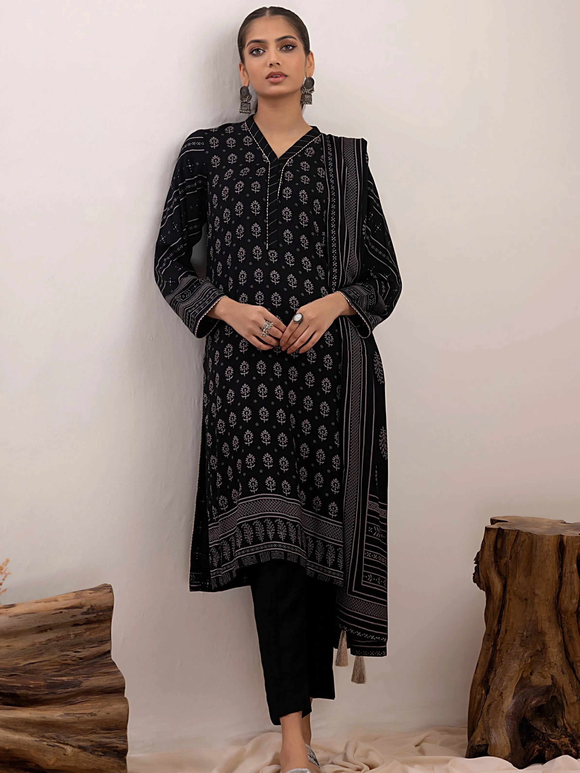 Lakhany Pashmina Printed Unstitched 3 Piece Suit LG-AM-0049-C