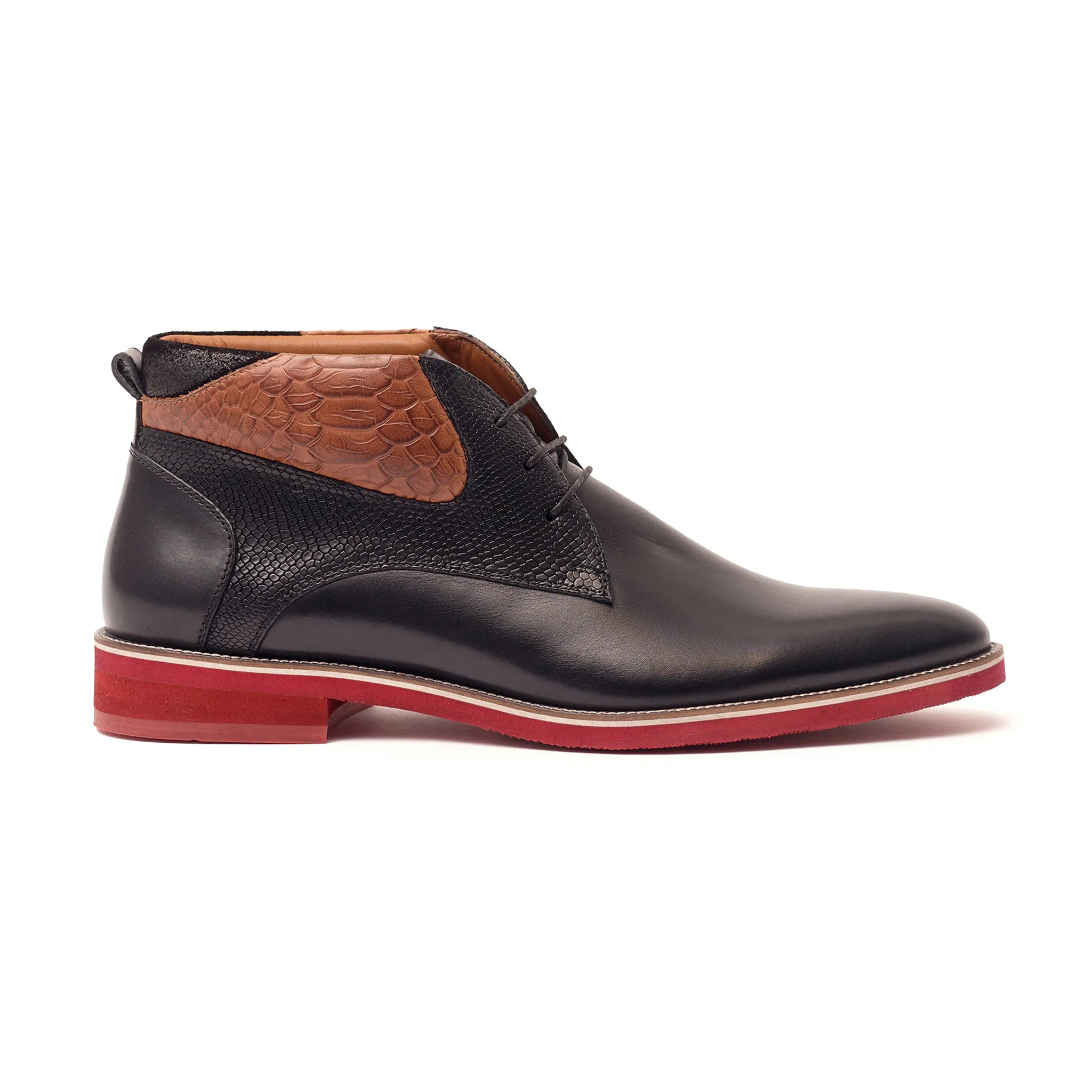 Morello Chukka Boot // Black