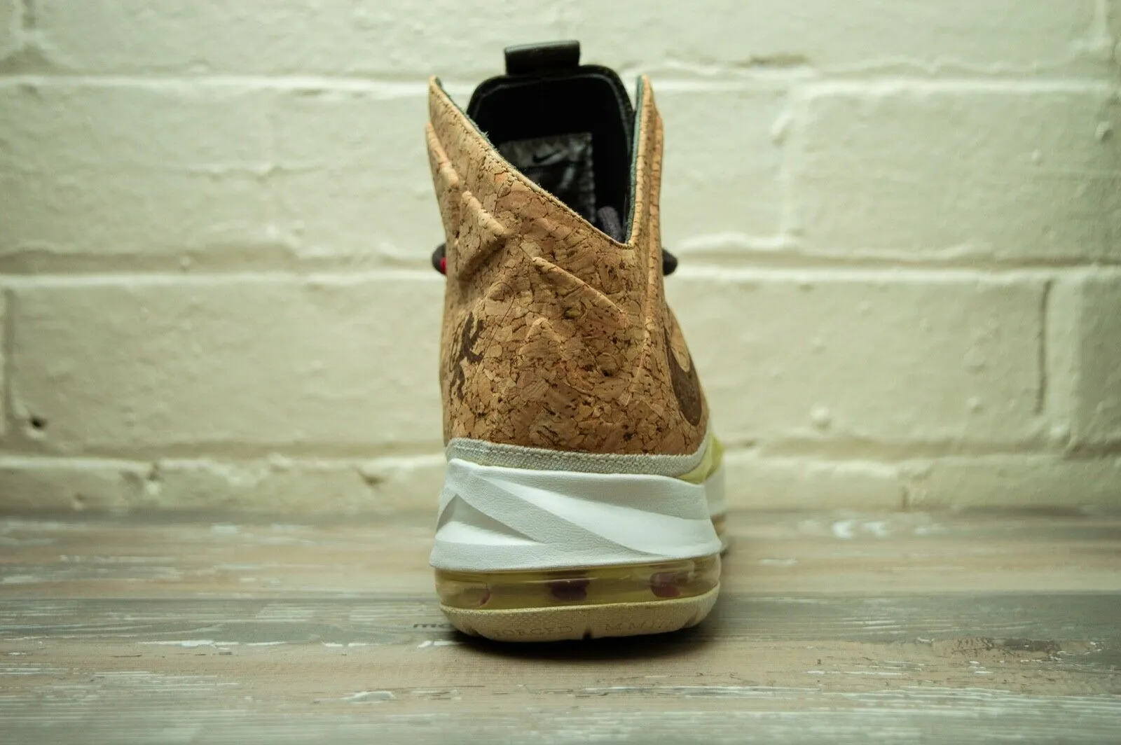 Nike Lebron X 10 Cork EXT QS 580890 200