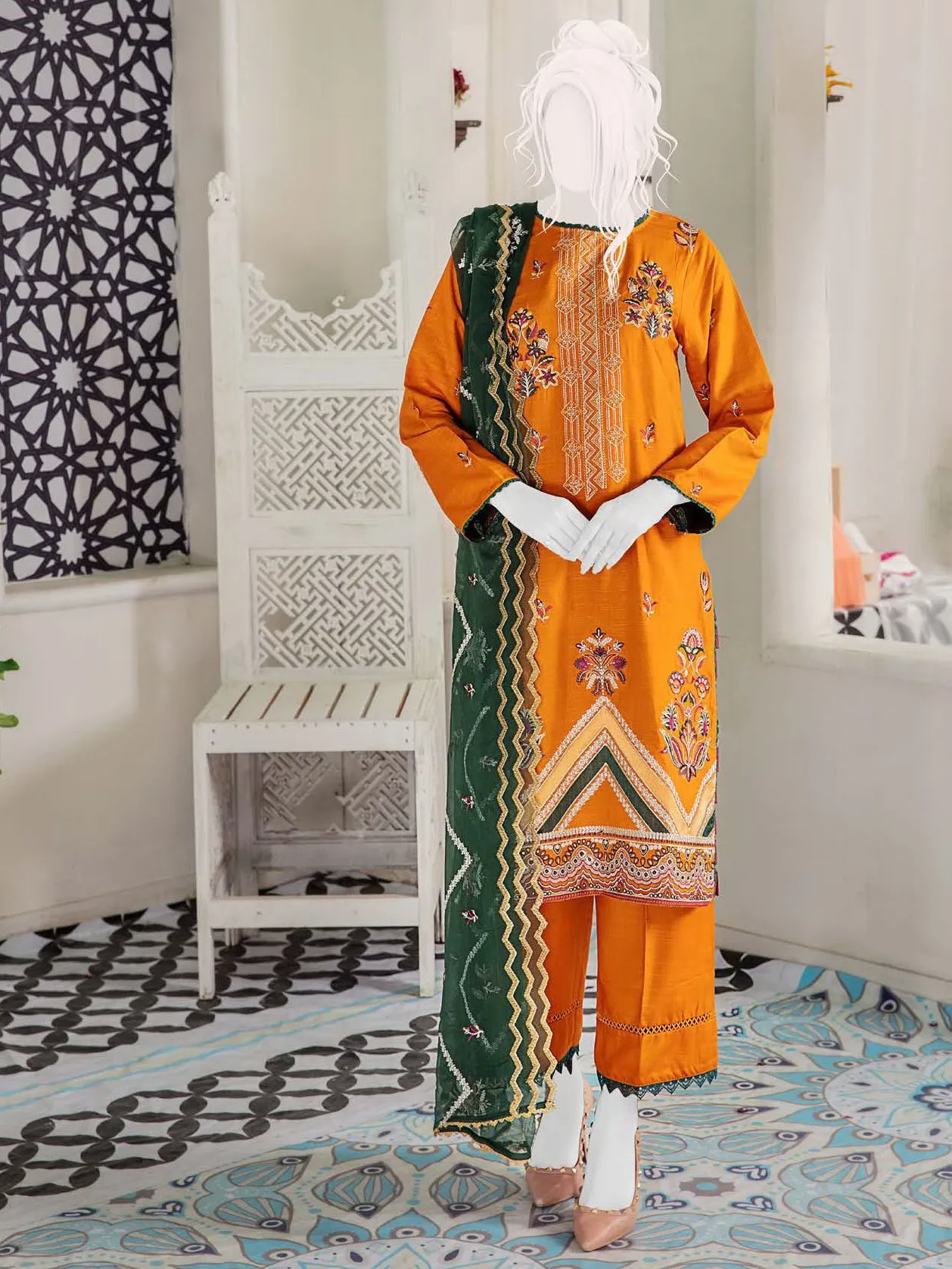 Noir by Humdum Embroidered Slub Linen Unstitched 3Pc Suit D-05