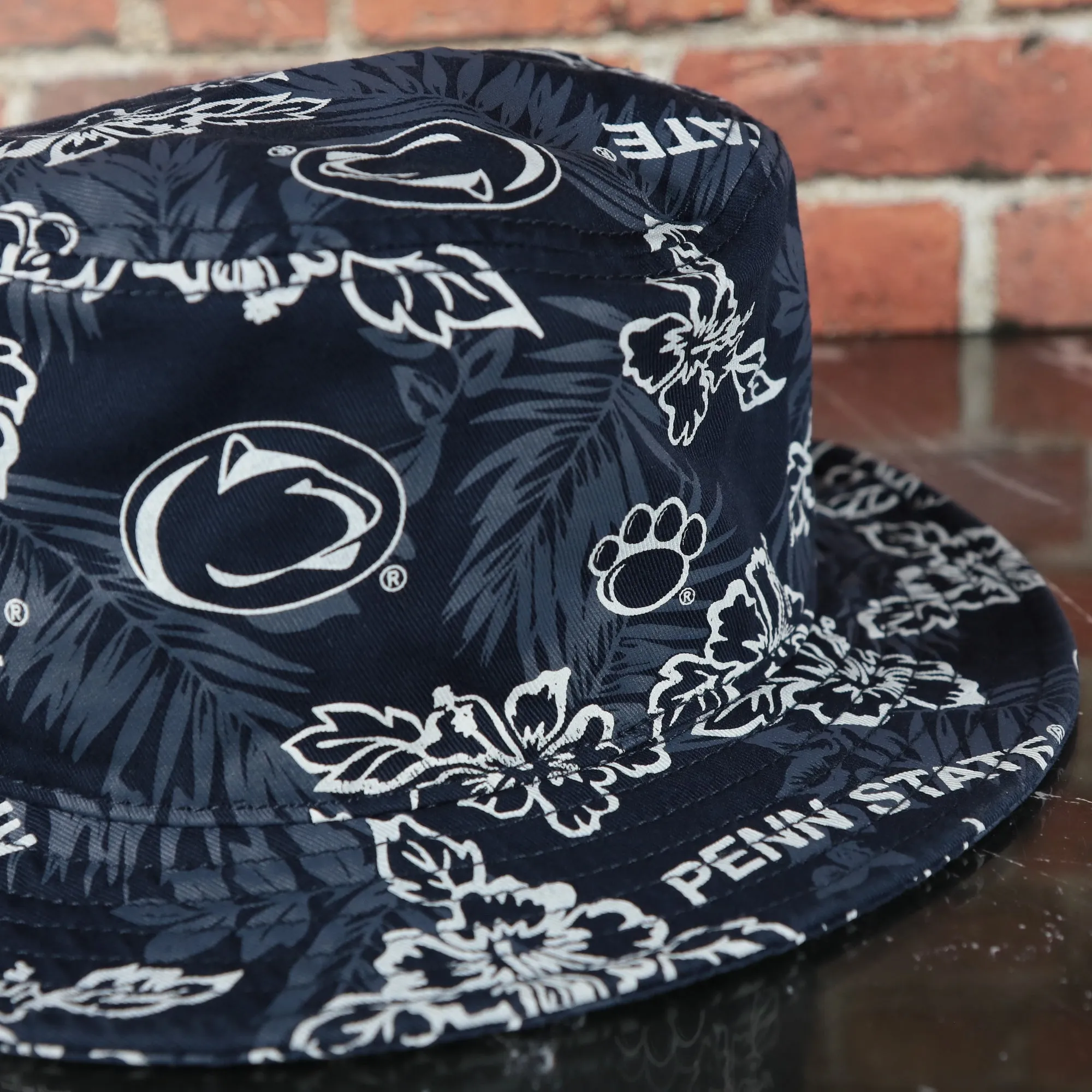 Penn State Nittany Lions Floral Aloha Print Navy Bucket Hat | Reyn Spooner