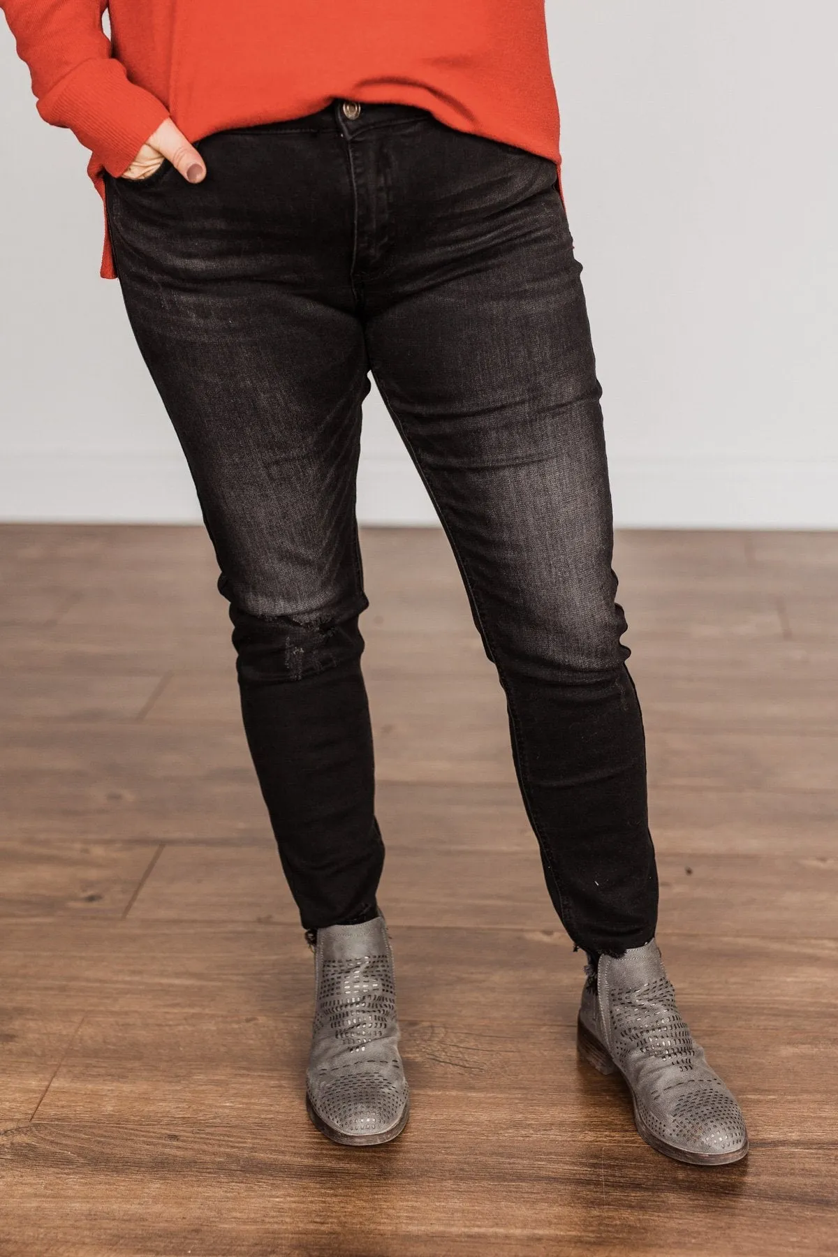 Vervet Mid-Rise Skinny Jean- Gabby Wash