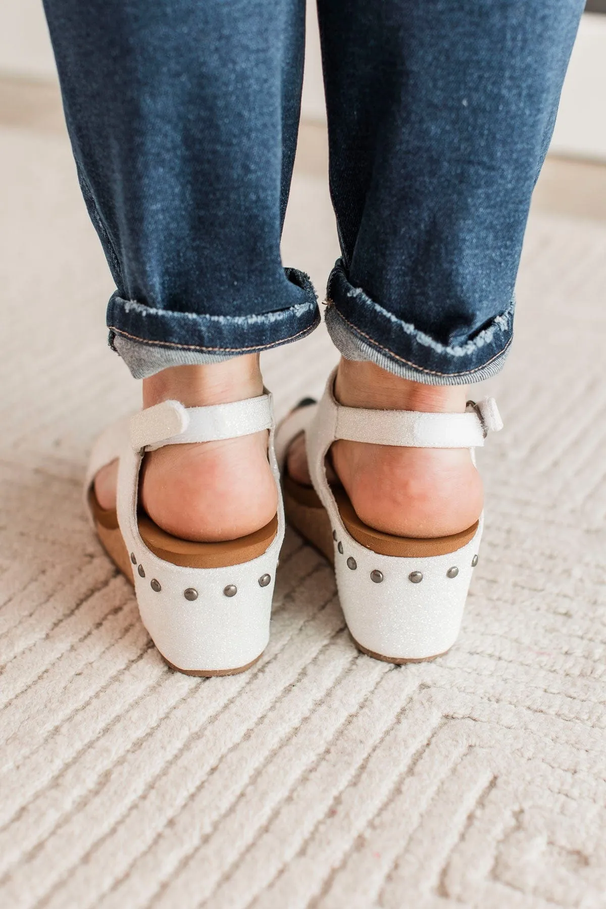 Very G Amara Wedge Sandals- White